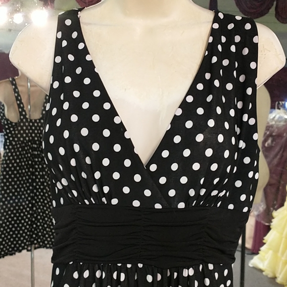 Dana Point short dress - Picture 2 of 3